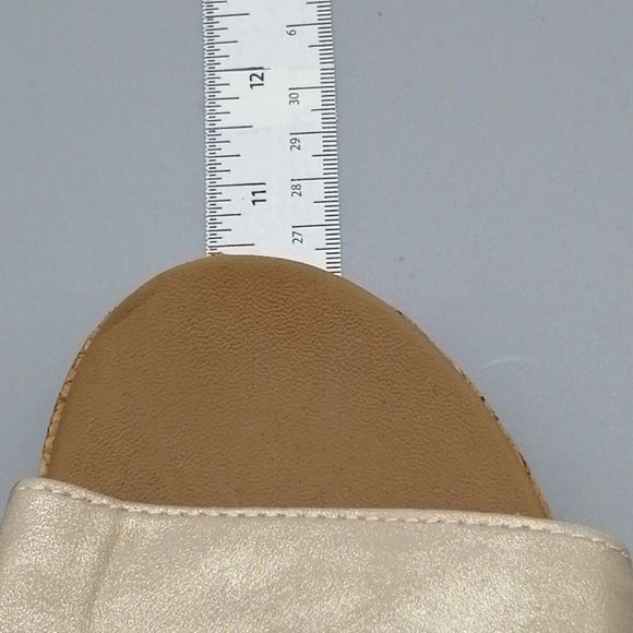 Maurices Womens Felicity Sandals Gold Hook Loop Ankle Strap Cork Heel 8 - Picture 5 of 9